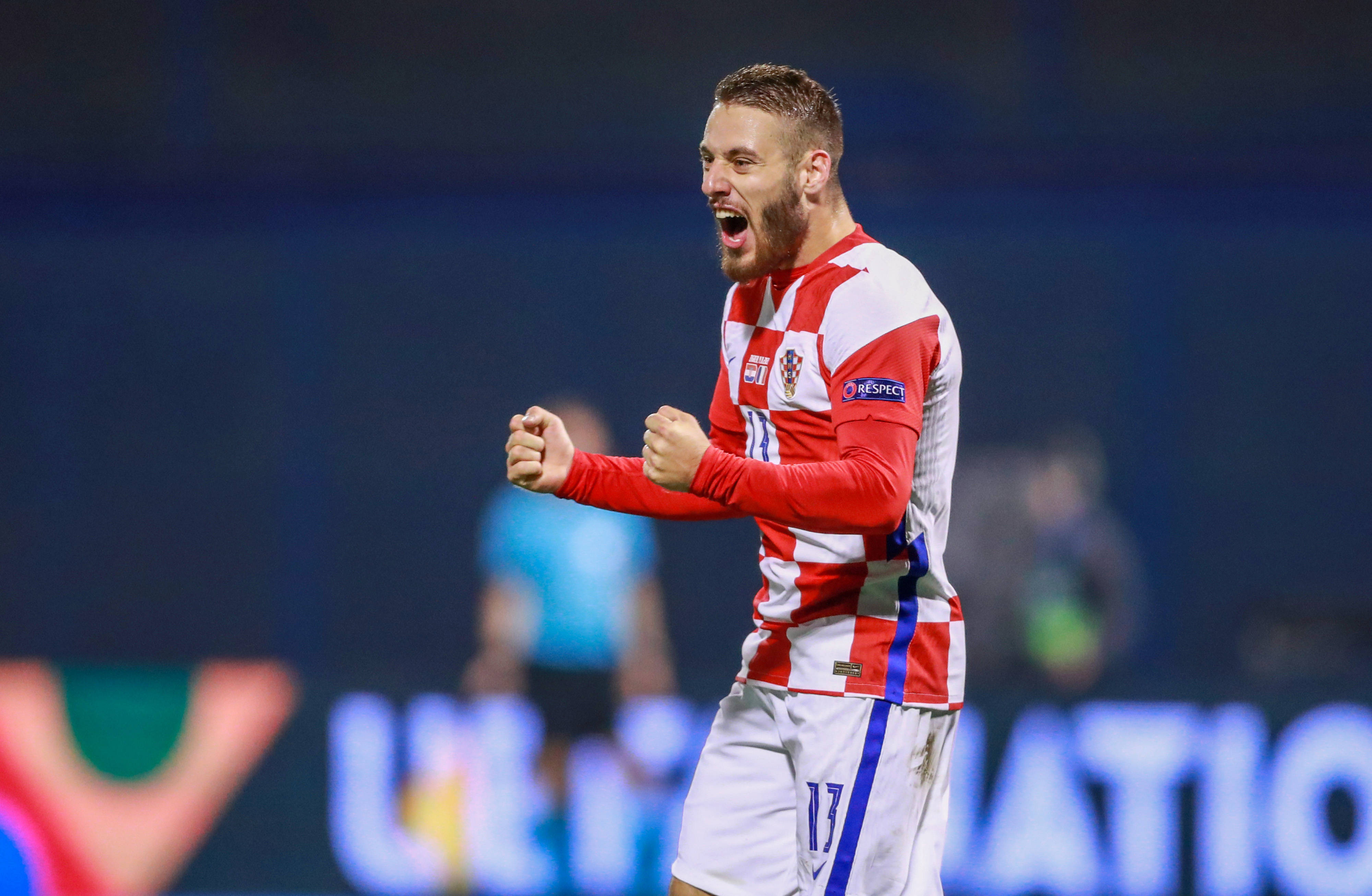 法国队在欧国联比赛中战胜克罗地亚