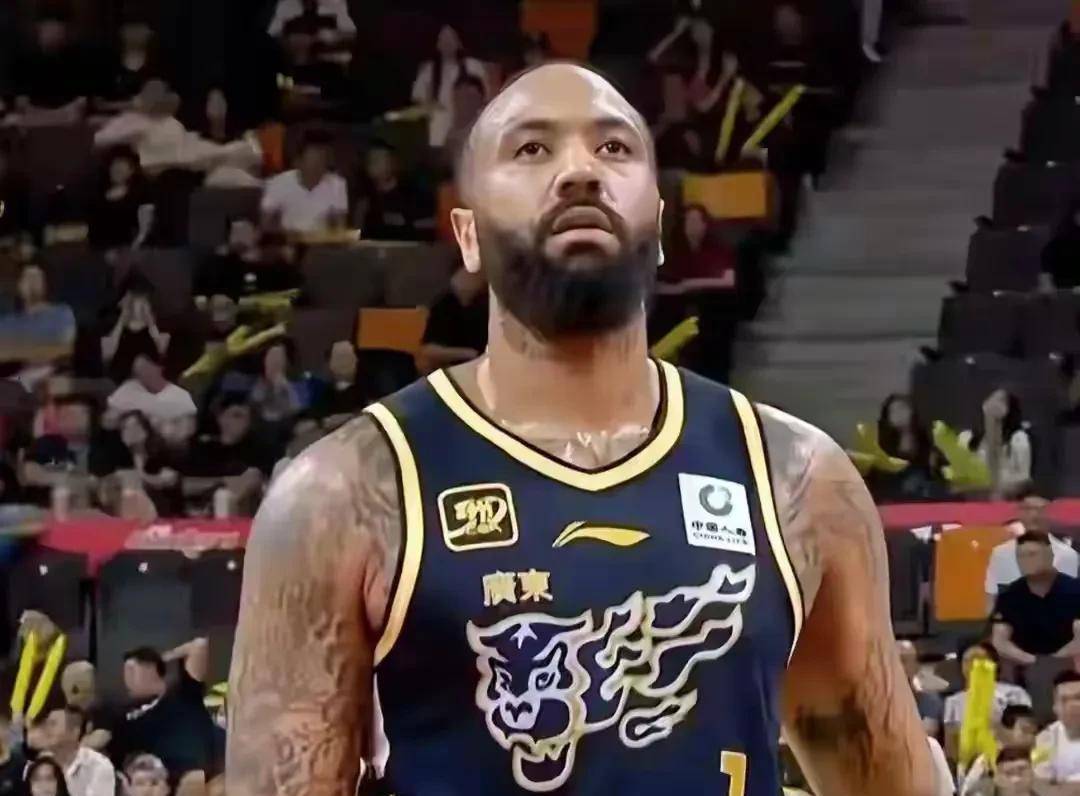 尼斯客场作战表现低迷，未能扭转颓势遭遇失利的简单介绍