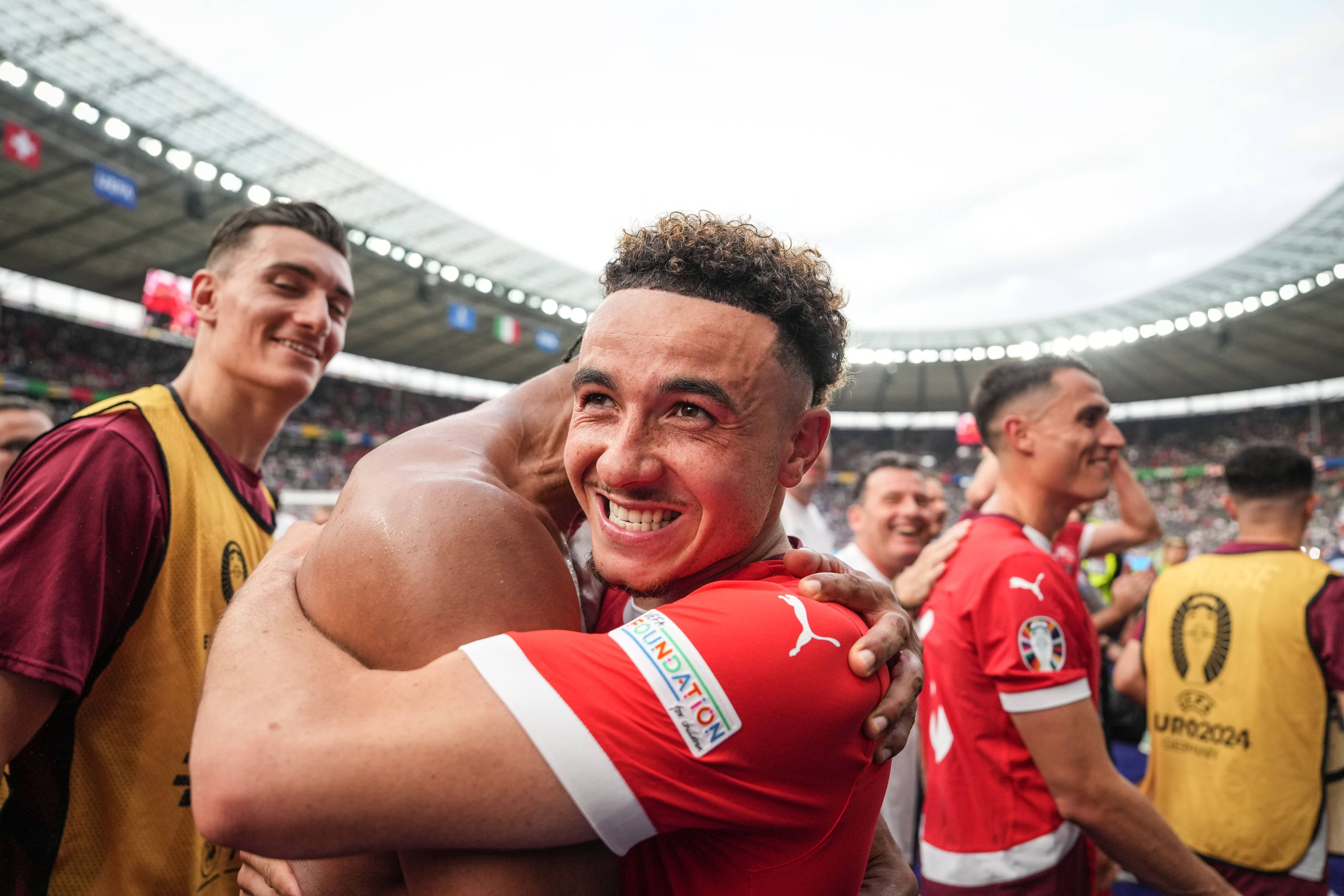 瑞士点球负英格兰,无缘半决赛