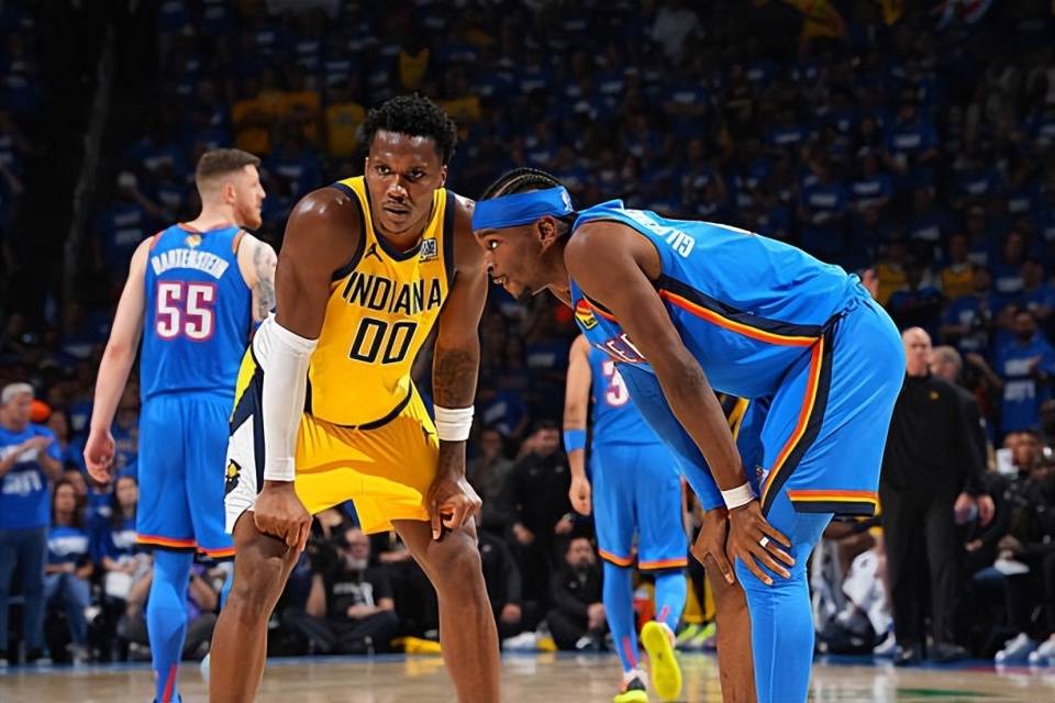 步行者陷入低谷，连续三场30+连败，西蒙斯球队命运悬念！